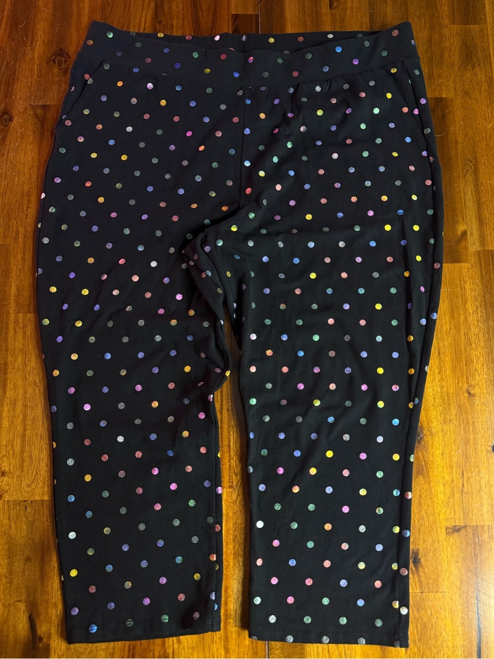 Torrid Black Rainbow Pride Capri Signature Waist Pocket Premium Legging Size 3